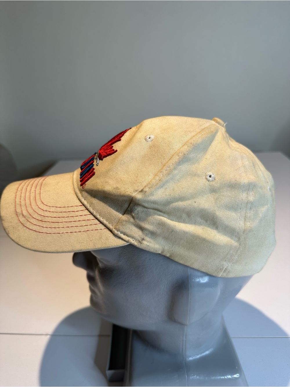 MLB Black Baseball Cap with Embroidered Logo - Picture 7 of 9